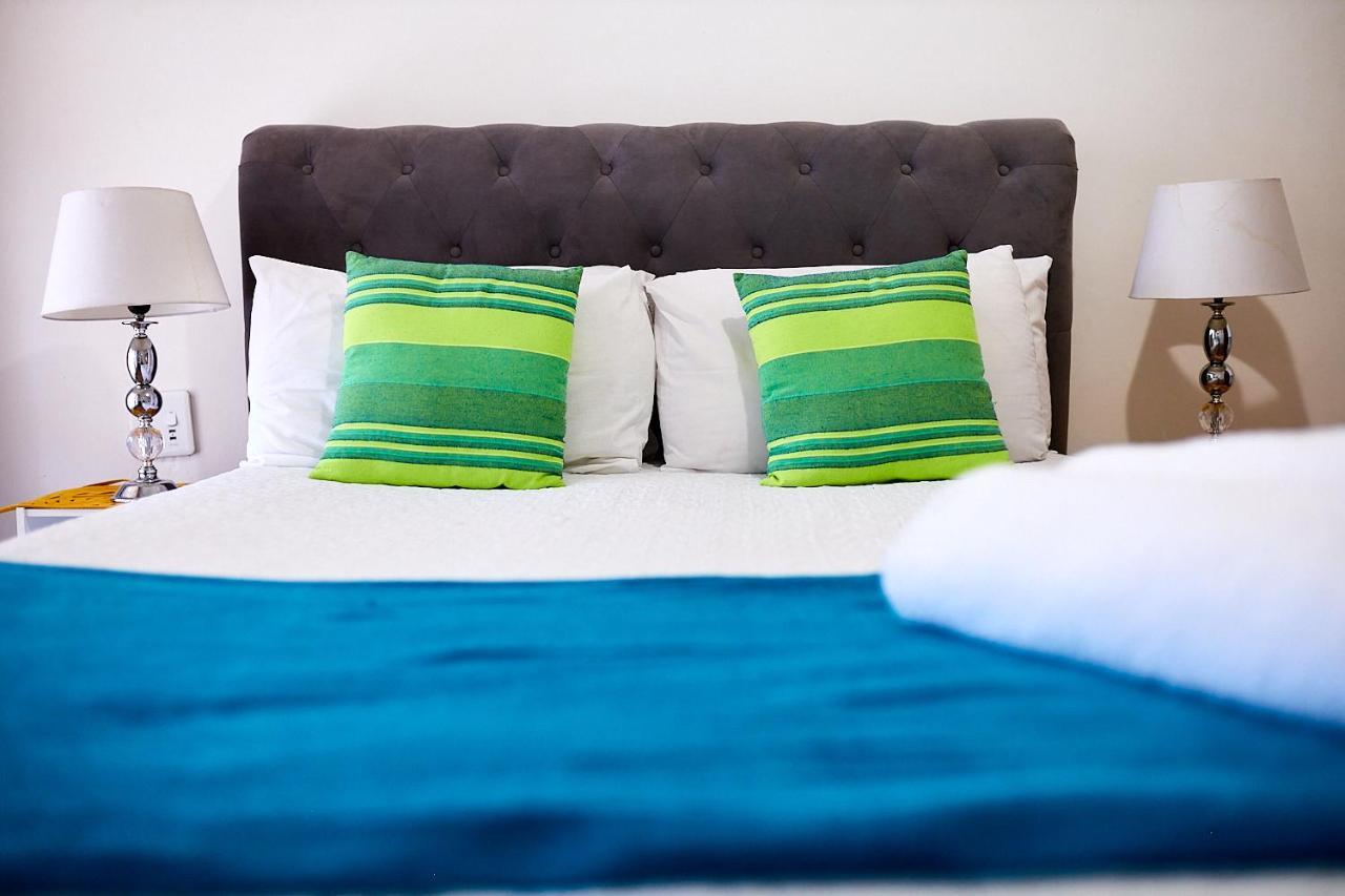 Airport Royal Guest House Kempton Park Dış mekan fotoğraf